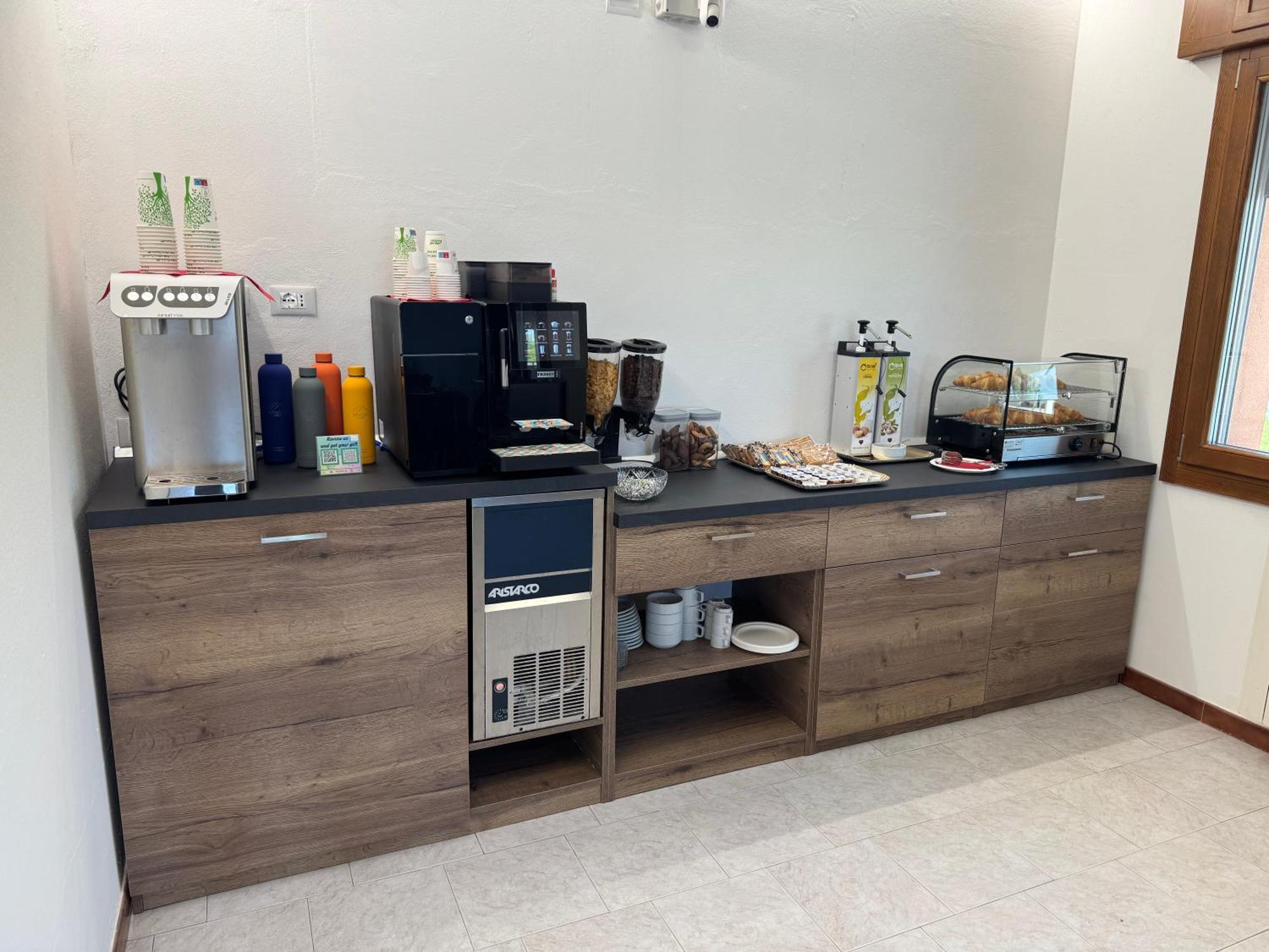 Adria Bnb Екстериор снимка